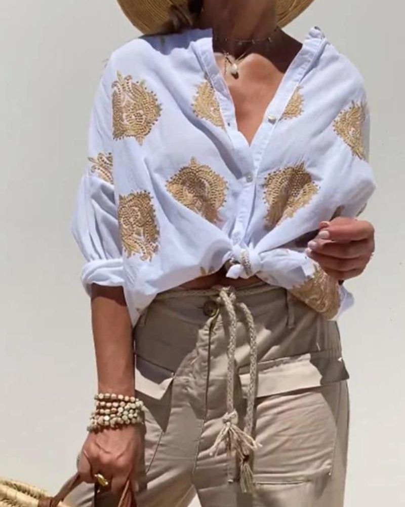 Van Meren Mode | Blouse met sierlijke borduursels