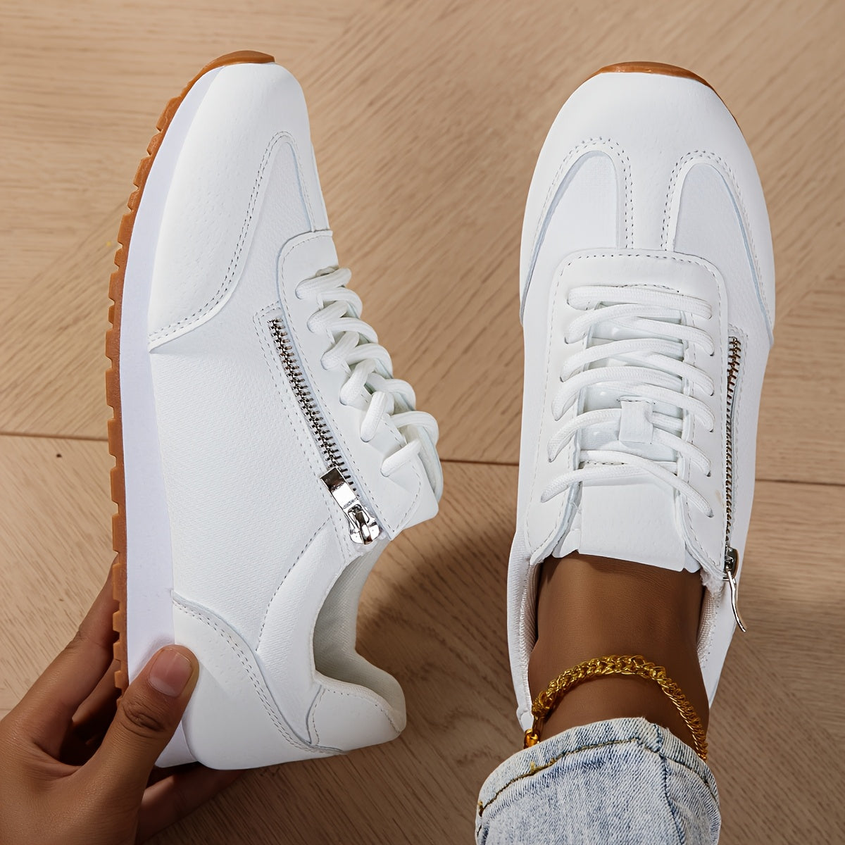Zara - Sneakers met Veters en Rits
