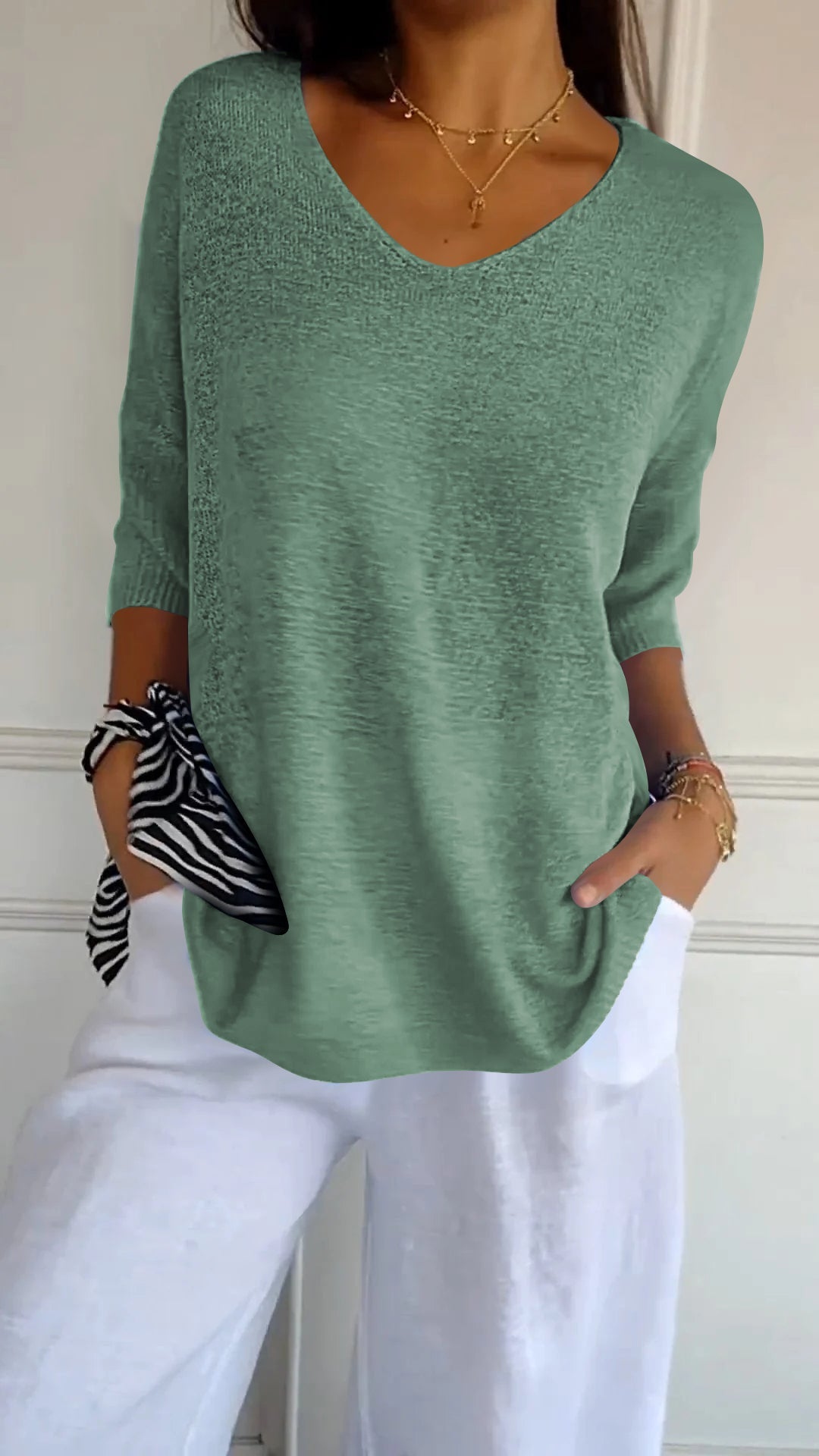 Van Meren Mode | Gebreide top met V-hals
