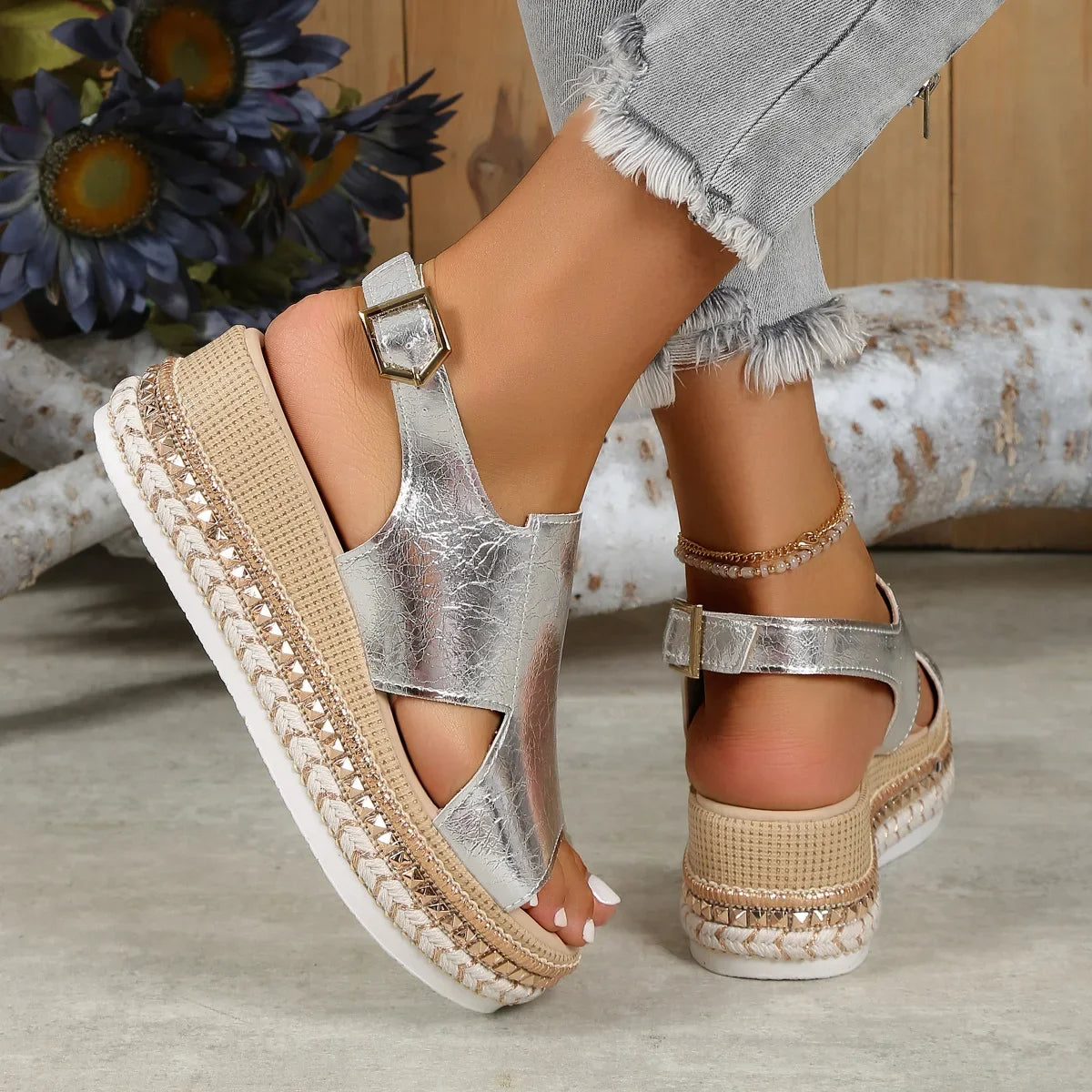 Livia | Sandals