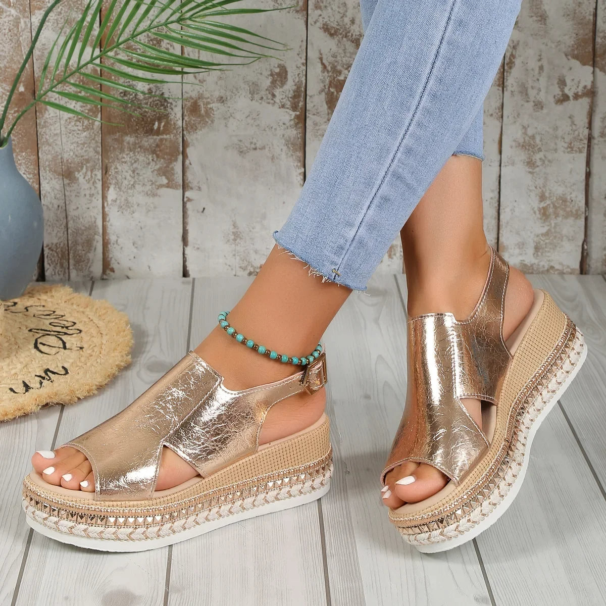 Livia | Sandals