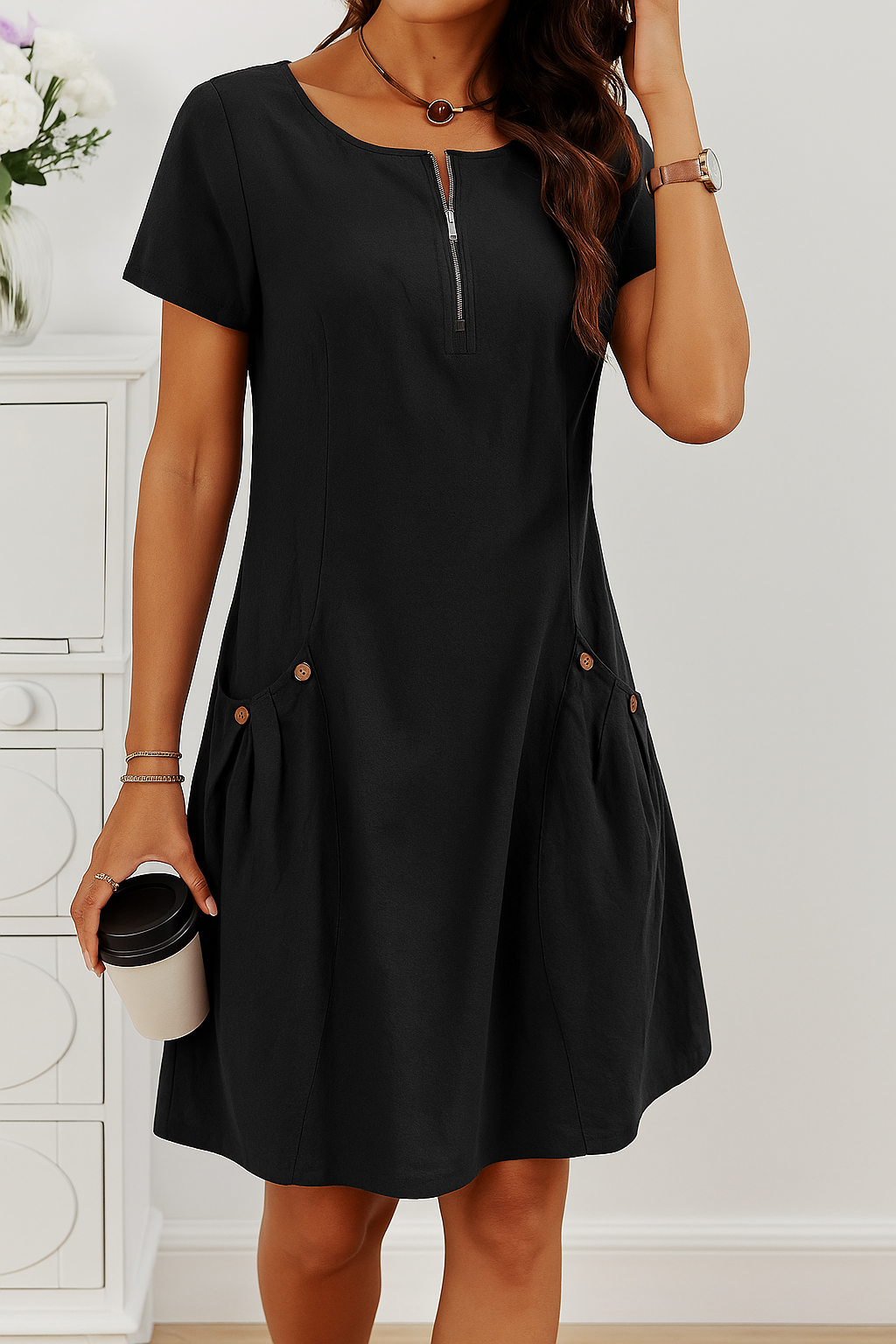 Clarissa - Elegant Button-Detail Dress