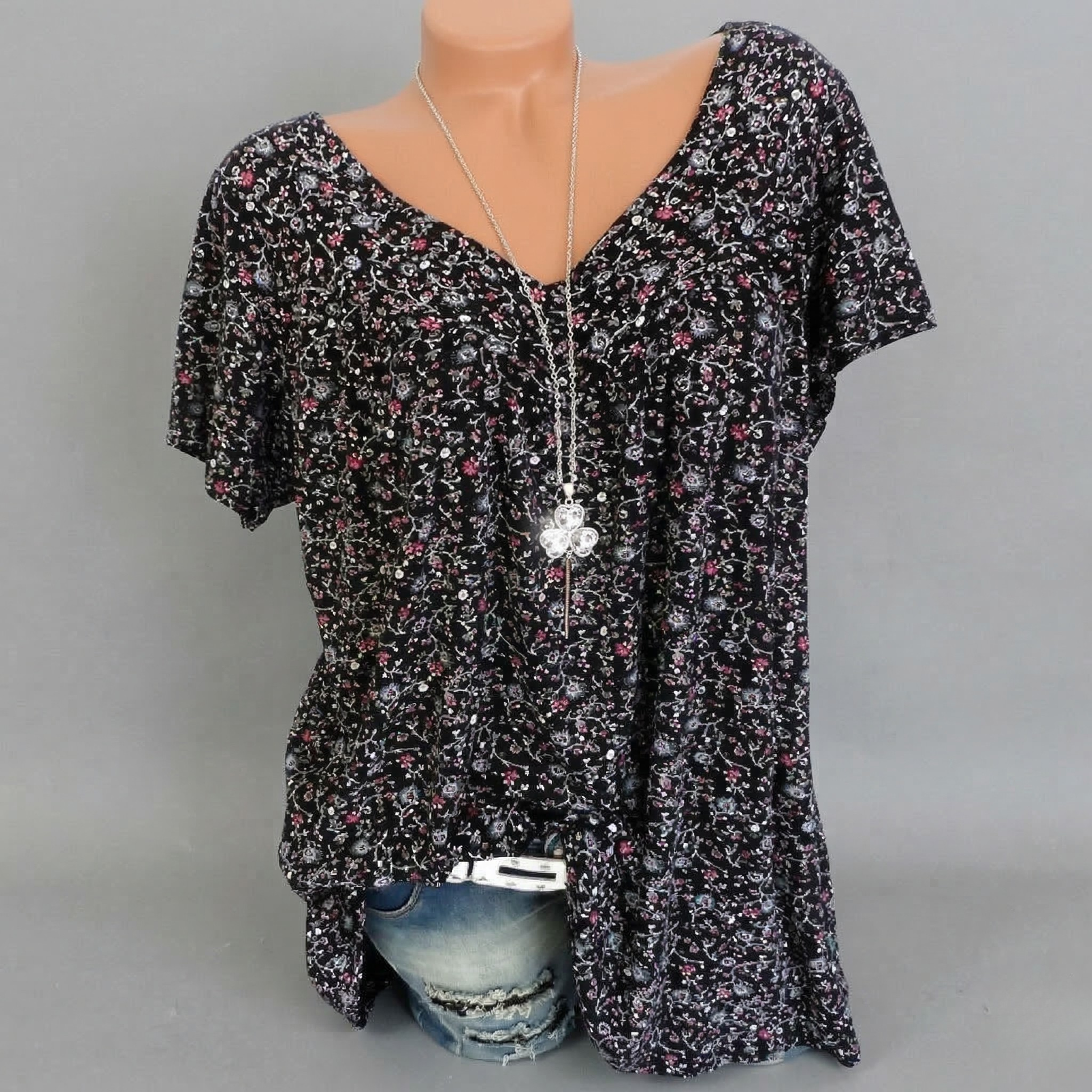 Van Meren Mode | T-shirt Flora met V-hals