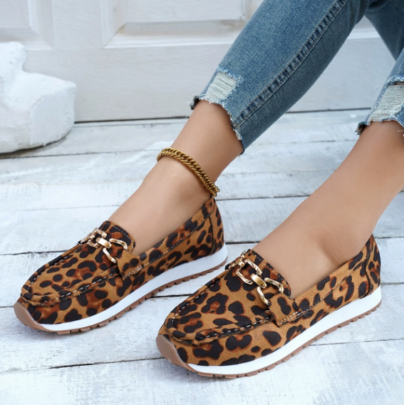 Everly - Loafers met Luipaardprint en Gesp