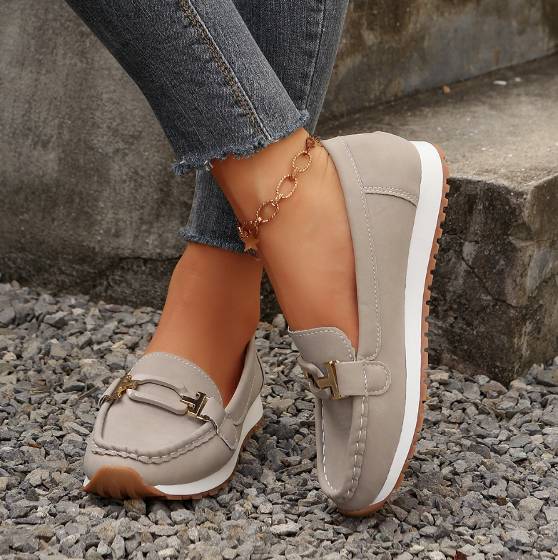 Emelia - Loafers met Gesp