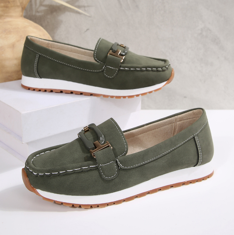 Emelia - Loafers met Gesp