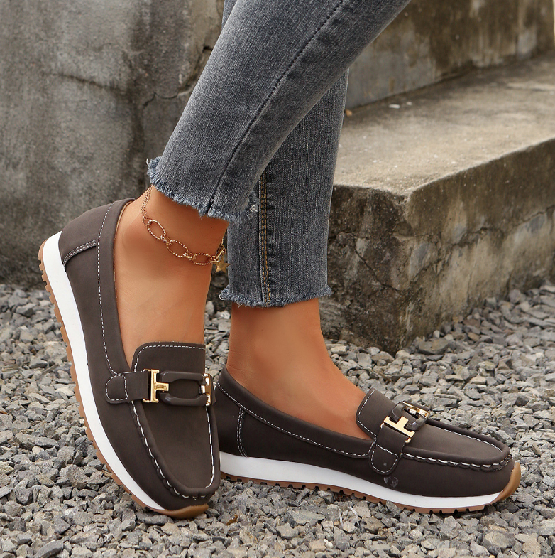 Emelia - Loafers met Gesp