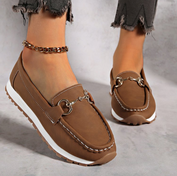 Elodie - Platte Loafers met Gesp