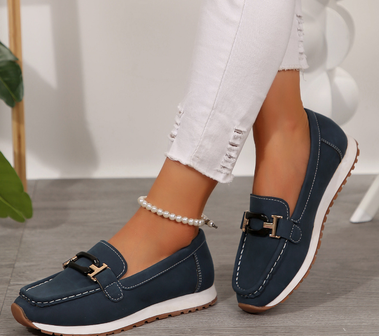 Emily - Loafers met Kettinggesp
