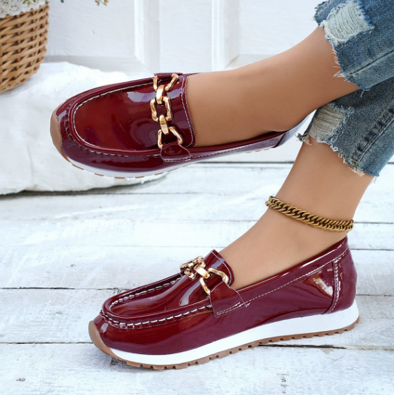 Eleanor - Bordeauxrode Loafers met Gesp