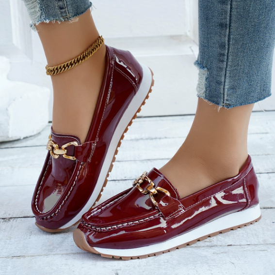 Eleanor - Bordeauxrode Loafers met Gesp