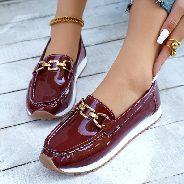 Eleanor - Bordeauxrode Loafers met Gesp