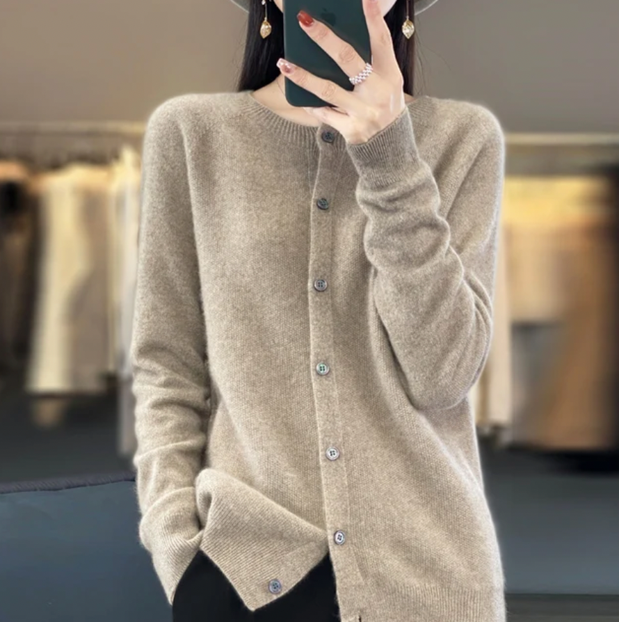 Van Meren Mode | Elegante Knoopjes Cardigan
