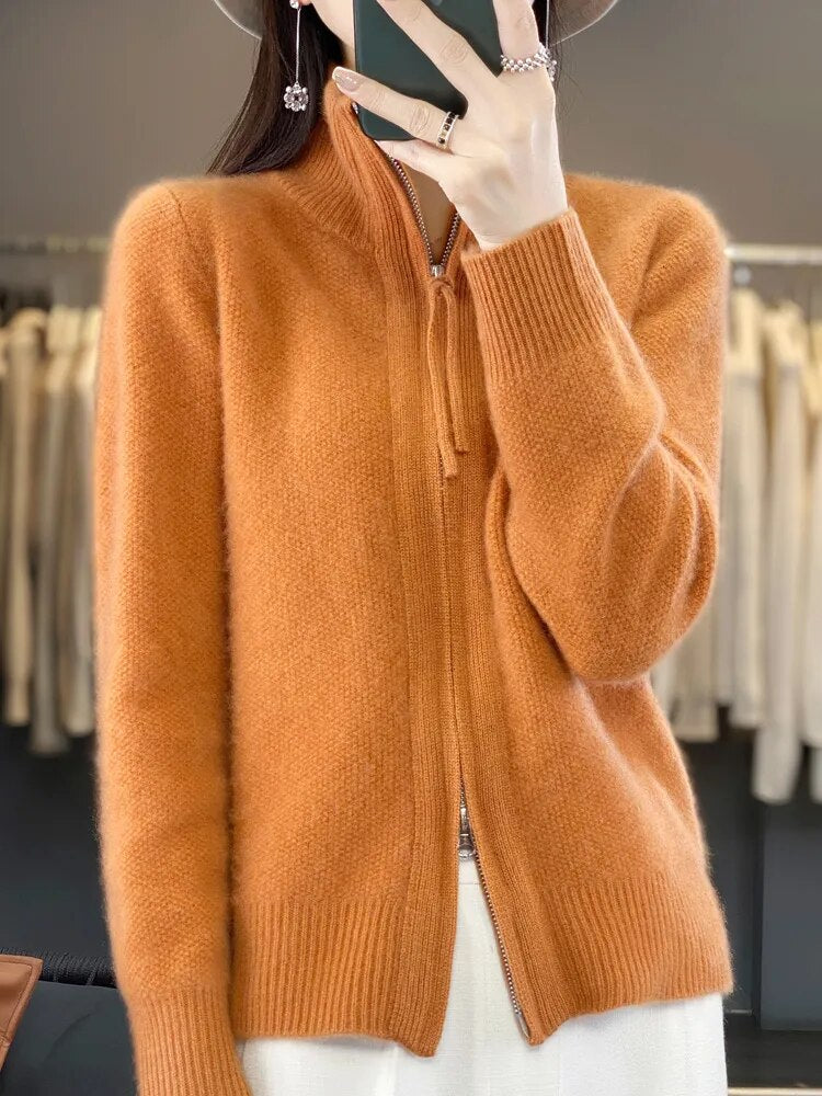 Van Meren Mode | Cozy Zip-Up Cardigan