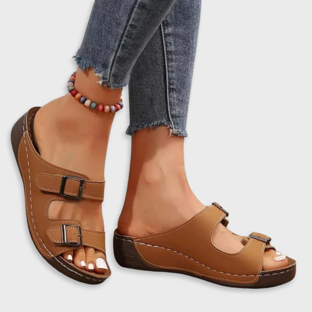 Delia | Sandals